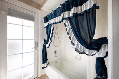 944 E Concord Avenue, Orange, CA 92867 - Photo 11