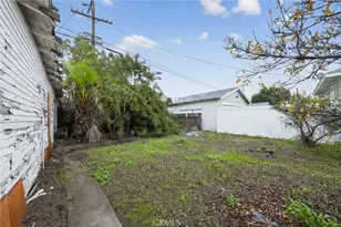 1305 W 84th, Los Angeles, CA 90044 - Photo 5