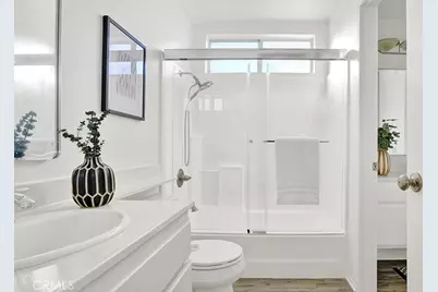 550 N Wake Forest, Anaheim, CA 92801 - Photo 13