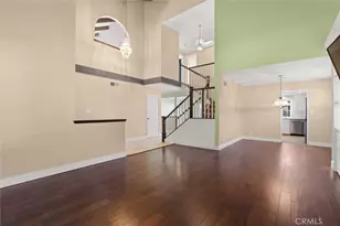 3018 S Pacific Ave, Santa Ana, CA 92704 - Photo 13