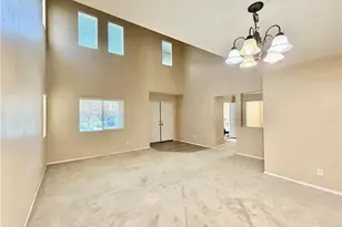 29064 Azara, Murrieta, CA 92563 - Photo 5