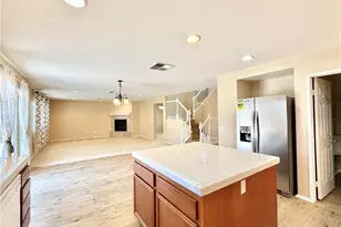 29064 Azara, Murrieta, CA 92563 - Photo 15