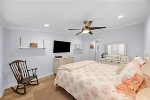 1671 Interlachen, Seal Beach, CA 90740 - Photo 37