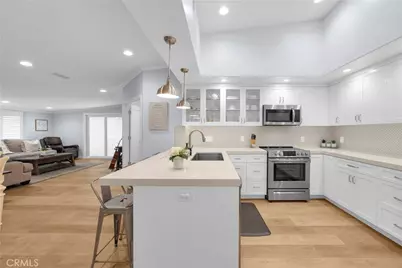 1671 Interlachen #285L, Seal Beach, CA 90740 - Photo 21