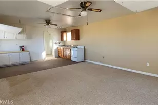 6042 Milne Rd, Landers, CA 92285 - Photo 7