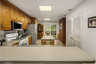 1071 S Avocado Way, Anaheim, CA 92805 - Photo 21