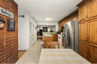 1071 S Avocado Way, Anaheim, CA 92805 - Photo 13