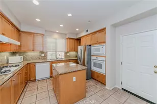 67 Canopy, Irvine, CA 92603 - Photo 9