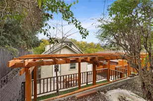 5850 Burwood Ave, Los Angeles, CA 90042 - Photo 5