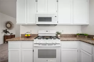 9031 Primavera, Cypress, CA 90630 - Photo 17