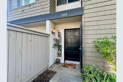 542 W Dunton #29, Orange, CA 92865 - Photo 3