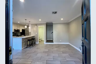 542 W Dunton #29, Orange, CA 92865 - Photo 3