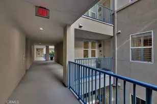 300 E 4th St, Long Beach, CA 90802 - Photo 7