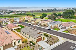 15294 Highland Pk Ct, Lake Elsinore, CA 92530 - Photo 41