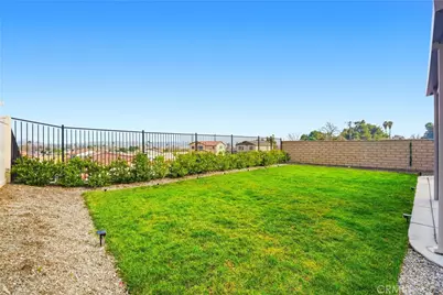 15294 Highland Park Court, Lake Elsinore, CA 92530 - Photo 33