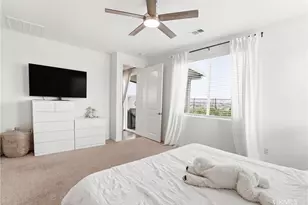 15294 Highland Pk Ct, Lake Elsinore, CA 92530 - Photo 9