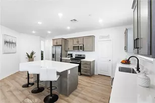 15294 Highland Pk Ct, Lake Elsinore, CA 92530 - Photo 17