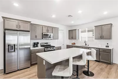 15294 Highland Park Court, Lake Elsinore, CA 92530 - Photo 5