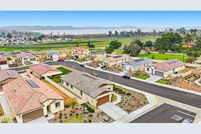 15294 Highland Park Court, Lake Elsinore, CA 92530 - Photo 53