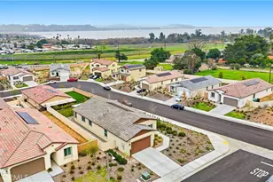 15294 Highland Pk Ct, Lake Elsinore, CA 92530 - Photo 53