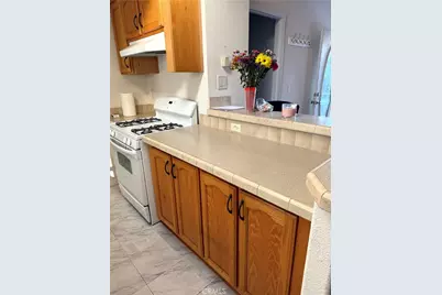 1660 Whittier Avenue #17, Costa Mesa, CA 92627 - Photo 5