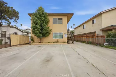 5914 S Hoover, Los Angeles, CA 90044 - Photo 5