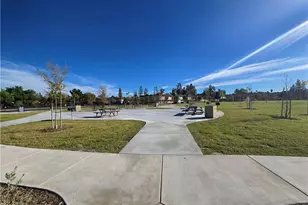 955 Las Lomas Dr, La Habra, CA 90631 - Photo 47