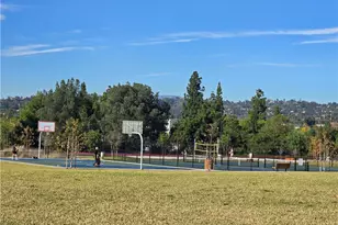 955 Las Lomas Dr, La Habra, CA 90631 - Photo 45