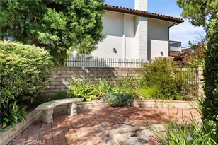 6301 E Bixby Hill, Long Beach, CA 90815 - Photo 27