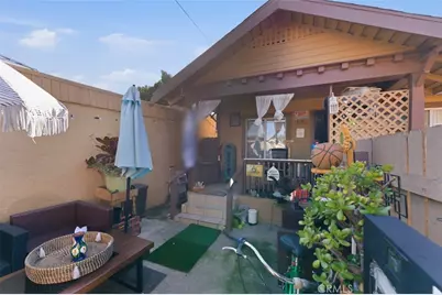 608 W 52nd, Los Angeles, CA 90037 - Photo 51