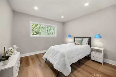 13181 Dean, Tustin, CA 92780 - Photo 11
