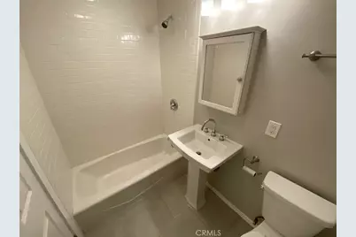 432 E 6th Street, Long Beach, CA 90802 - Photo 7