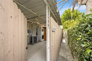 10238 Disney, Huntington Beach, CA 92646 - Photo 17