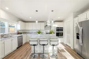 29626 Silver St, Val Verde, CA 91384 - Photo 9