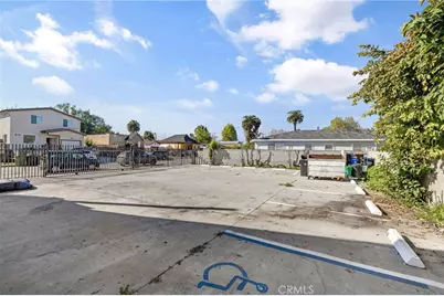 10527 Compton, Los Angeles, CA 90002 - Photo 17
