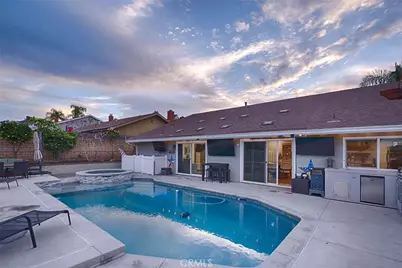 2015 W Ontario, Corona, CA 92882 - Photo 3