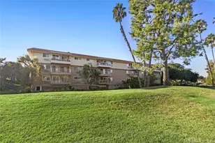 2390 Via Mariposa, Laguna Woods, CA 92637 - Photo 23