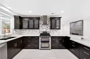 19361 Plummer St, Northridge, CA 91324 - Photo 15