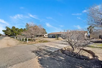 14745 Manzano, Victorville, CA 92392 - Photo 5