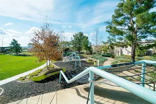 111 Fixie, Irvine, CA 92618 - Photo 31