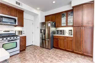 15220 Cambridge, Tustin, CA 92782 - Photo 17