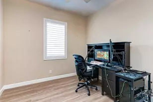 15220 Cambridge, Tustin, CA 92782 - Photo 21