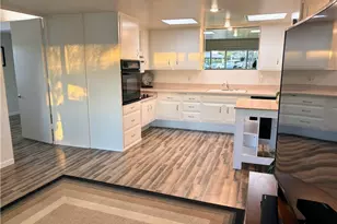 1460 Pelham Rd, Seal Beach, CA 90740 - Photo 15