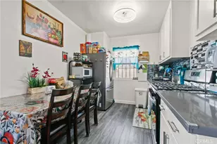 8717 Avalon, Los Angeles, CA 90003 - Photo 19