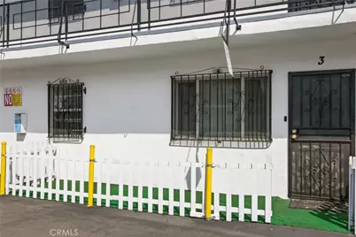 8711 Avalon, Los Angeles, CA 90003 - Photo 13