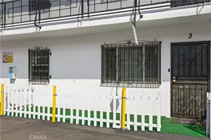 8711 Avalon, Los Angeles, CA 90003 - Photo 13