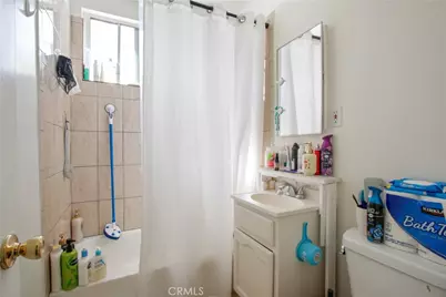 8711 Avalon, Los Angeles, CA 90003 - Photo 25