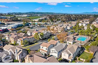 864 Calaveras, Corona, CA 92878 - Photo 33