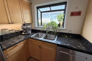 3989 Coolidge, Los Angeles, CA 90066 - Photo 11