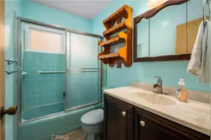 66 Pomona Ave, Long Beach, CA 90803 - Photo 37